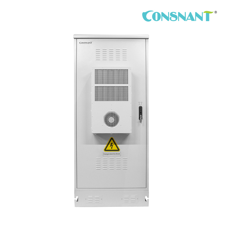 Outdoor equipment cabinet